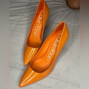 Brand new women’s size 9.5 Calvin Klein heels